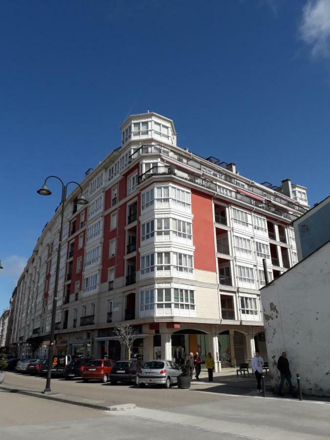 Апартаменты Atico Centrico Con Piscina Comunitaria Рибадео Экстерьер фото