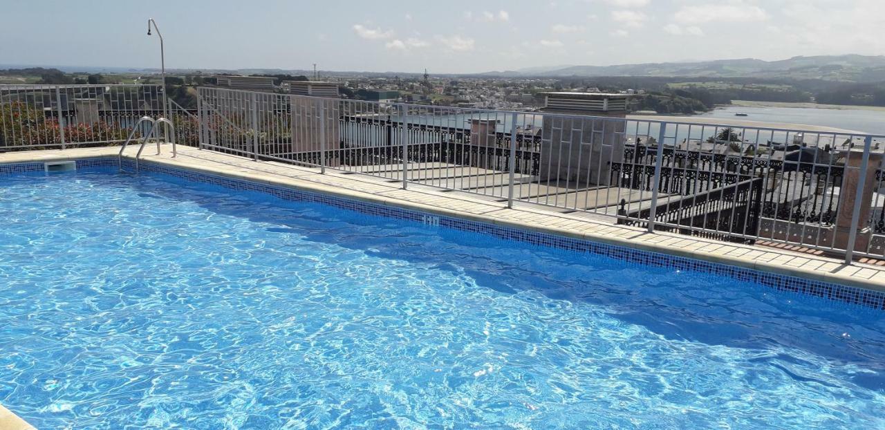 Апартаменты Atico Centrico Con Piscina Comunitaria Рибадео Экстерьер фото